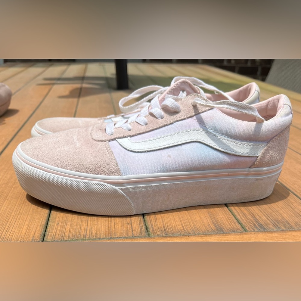 VANS Old Skool sneakers US Women’s size 8